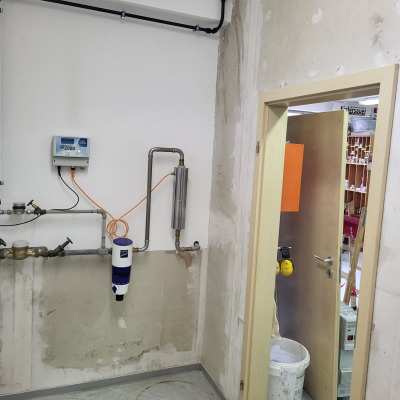 Raumausstattung-Kiefersauer-Badrenovierung-Vor dem Umbau